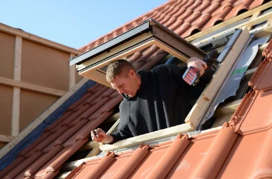 Pose de fenêtres de toit Velux à Sanous